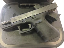 A Glock 19 in a case.