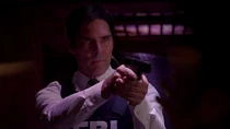 Witness Hotch's Glock.jpg (137 KB) Hotch's Glock 17 in "To Bear Witness".