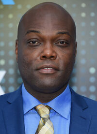 Peter Macon