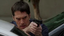 Hotch Hit.jpg (309 KB) Hotch's Glock 17 in "Hit".