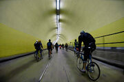 Criticalmass-sf-broadway-tunnel