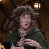 Ashley as Pippin from "A Gathering of Heroes" (3x76).[art 61]