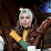 Photograph of Laura as Rogue, by Critical Role.[art 54]