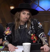 Laura as Robbie Daymond from "Trial by Firelight" (3x02).[art 42]