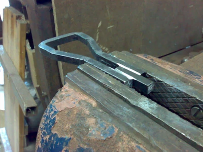 Making the sideplates-16