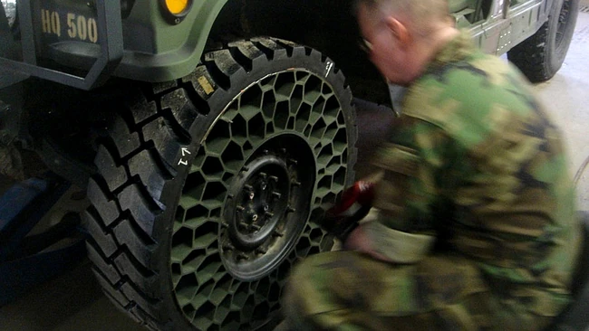 Военный протектор шины "Resilient Technologies NPT"