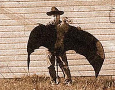 picture of pterodactyl with soldiers