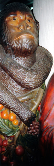 Taiwanese Xing-Xing Statue