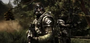 Crysis3-cellRecon.jpg (42 КБ) Вооружён SCAR-ом в рекламном изображении