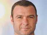 Liev Schreiber