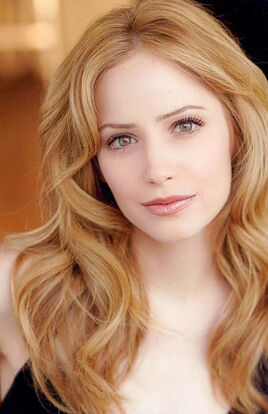 Jaime Ray Newman (1)