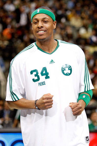 Paul Pierce - First NBA All-Star team in 2002. #tbt #East #AllStars #MJ #AI