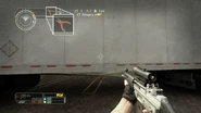 26 hud defusekit flyout sm.png.png (326 KB) Image showing player holding SG 552