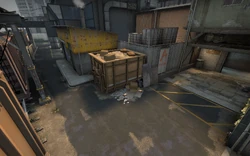 Csgo-train-12102014-backalley-1.png (3.44 MB)