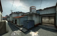 De train-csgo-side-yard-1.jpg (282 KB) Side Yard/Back Alley