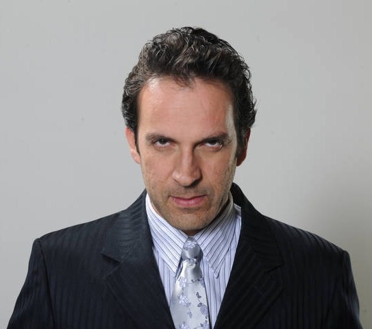 wallpapers Antonio De La Vega Club De Cuervos antonio de la vega club de cuervos wiki fandom