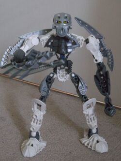 Lego Bionicle Mazeka