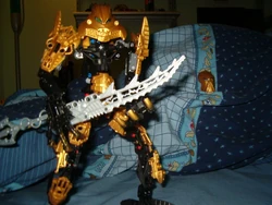 Golden Lord Armed