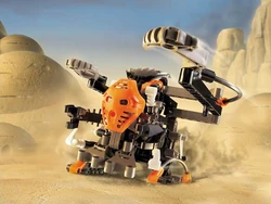 Nuparu piloting the Boxor