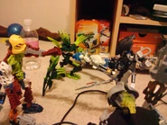 Glacund shaking hands with Jaller