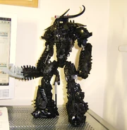 Magneon with his new armor