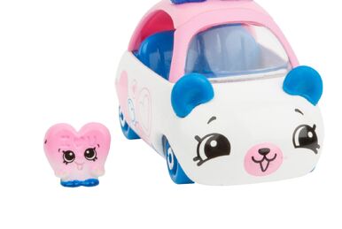 https://static.wikia.nocookie.net/cutiecars/images/1/1c/Sweet_T_Hearts_Unboxed.jpg/revision/latest/smart/width/386/height/259?cb=20190102024129