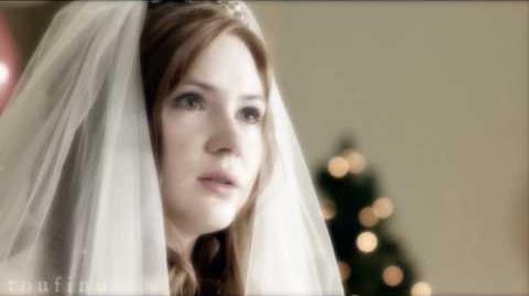 Amy_Pond_-