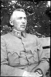 10.Gillemot-Ferenc-uniform