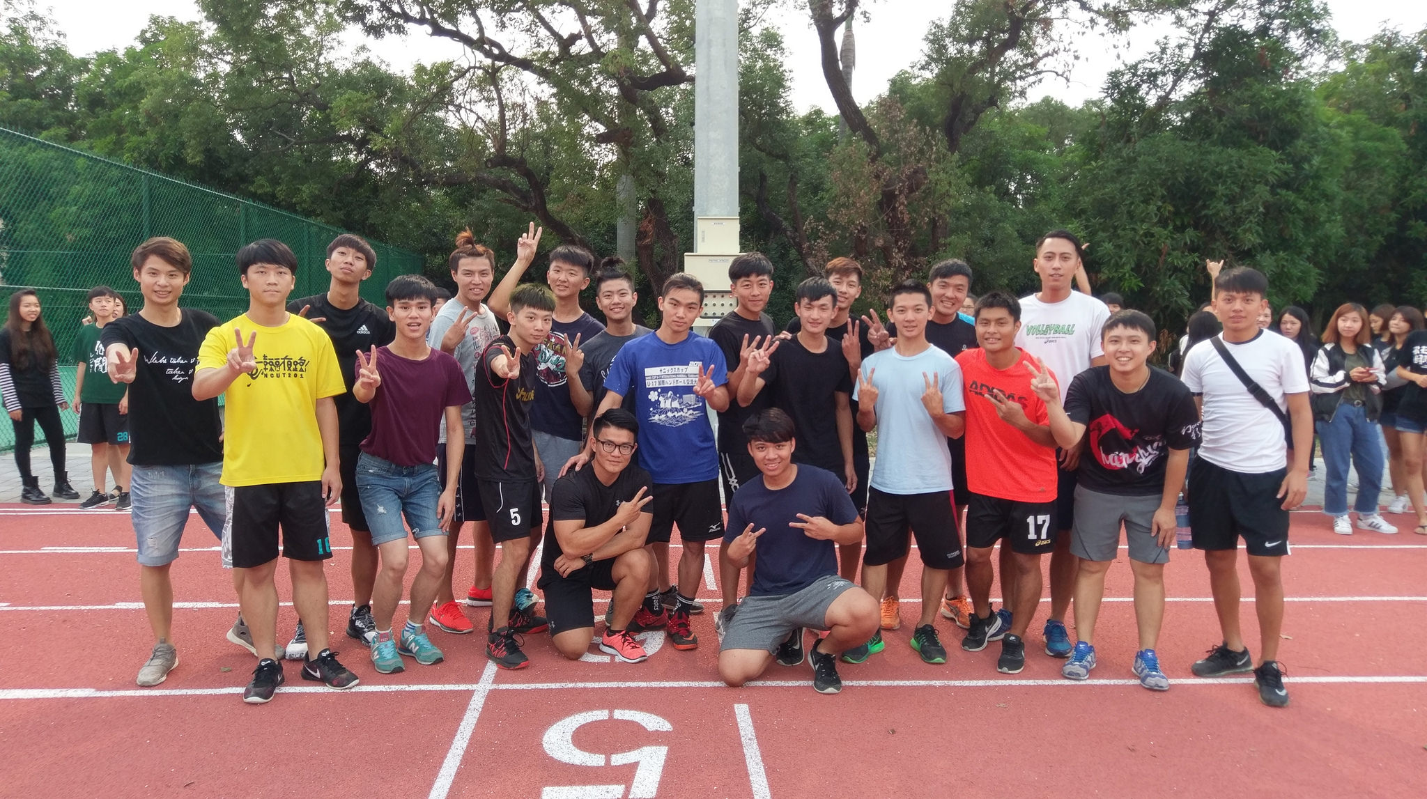 2016年国立勤益科技大学校庆大队接力竞赛