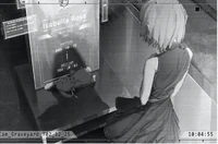 Vivian comes to visit her sister