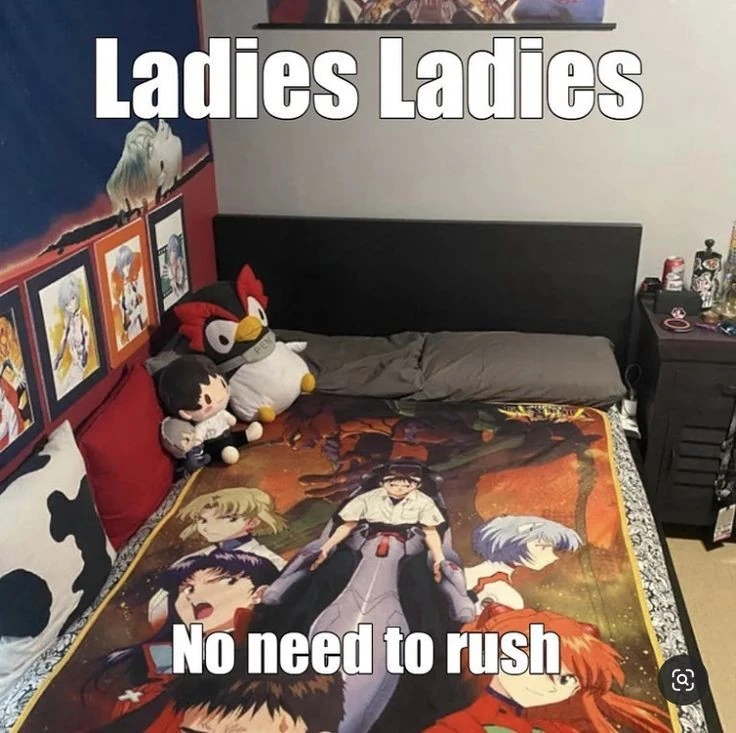 one at a time, ladies. Fandom