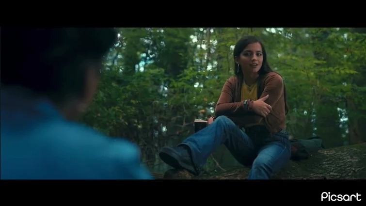 Isabela Merced, Halle Bailey - I Wanna Praise You (Quiero Adorarte /Official Music Video)