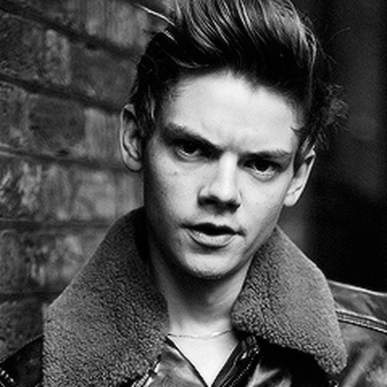 Happy Birthday Thomas Brodie Sangster!!!!!???? Fandom