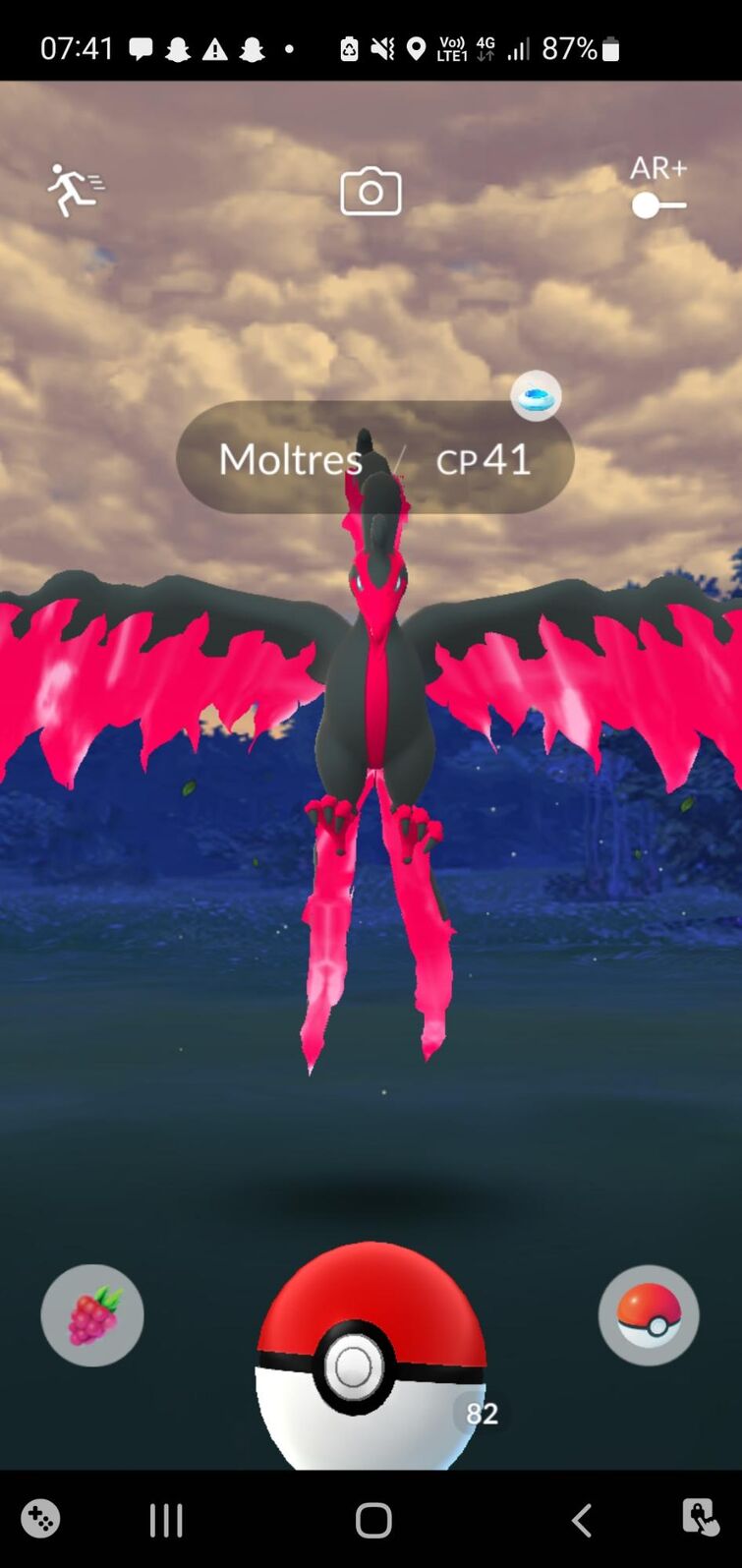 How to Get SHINY GALARIAN MOLTRES!! HAPPENING NOW!! 