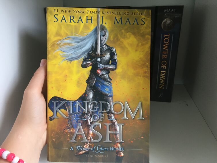 New Throne Of Glass Covers Fandom