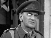 Carl Jaffé as Captain Winogrodzki