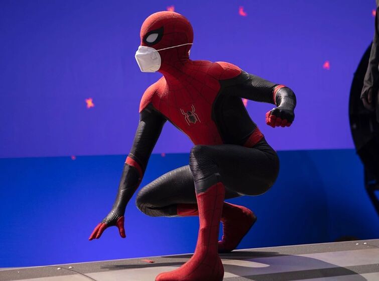 Tom Holland on Instagram: “Wear a mask, I’m wearing two...”