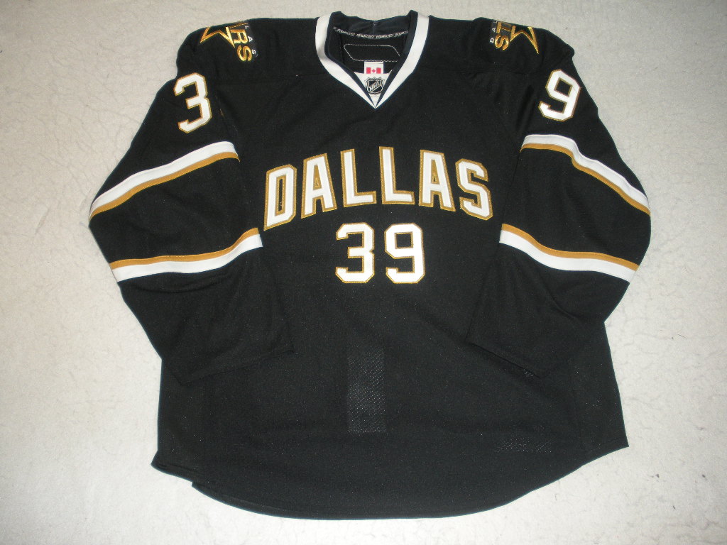 The Jersey History of the Dallas Stars 