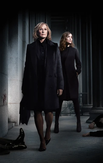 その他 Damages: The Complete 3rd Season Damages: The Complete Third Season: Amazon.ca: Glenn Close