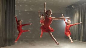 DanceMums BTS 072