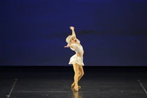 Youth America Grand Prix - Chloe Lukasiak - Ma, He's Making Eyes At Me (8).jpg (163 KB)