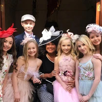 21-04-19 Team with Abby.jpg (151 KB)