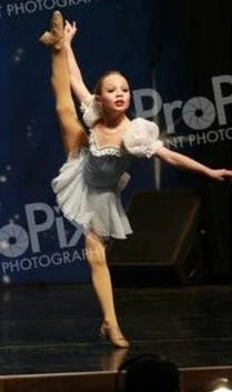 Sotr.png (182 KB) Maddie at Onstage New York 1x04.