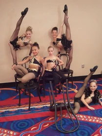 107 Dressing room.jpg (231 KB)