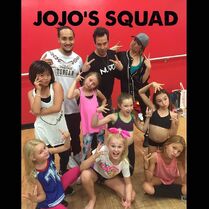 Mark Meismer with JoJo and her tour squad 21April2015