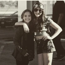 Kendall and Mackenzie videofatigues.jpg (61 KB)