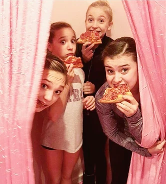 85c87482fbe4b8b12b42ce527cd02910