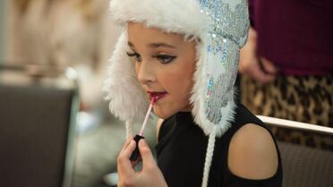 Dm-s3-37.jpeg (37 KB)