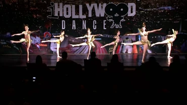 Tumblr m54de4t5Mo1rtv1olo1 1280.png (756 KB)