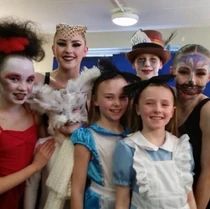 201 Group.jpg (107 KB)